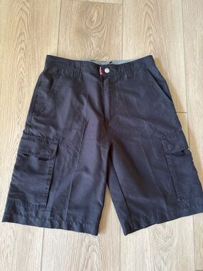 Quiksilver Cargo Shorts Men's Size 30‎ Black Flat Front Utility Casual